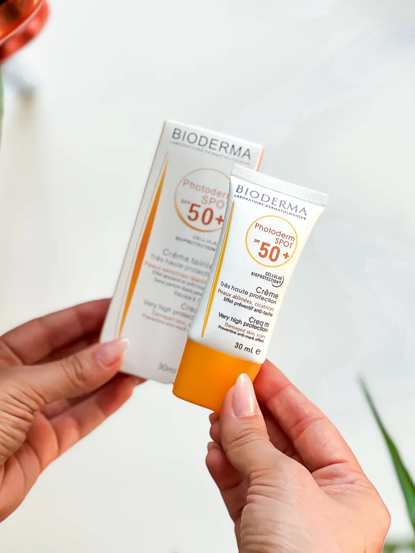 ضدآفتاب بیودرما بی رنگ BIODERMA